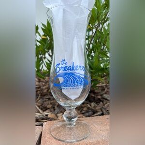 The BREAKERS 🌊 Restaurant & HARPOON HARRYS Waterfront Cafe Cocktail 🍹 Glass
